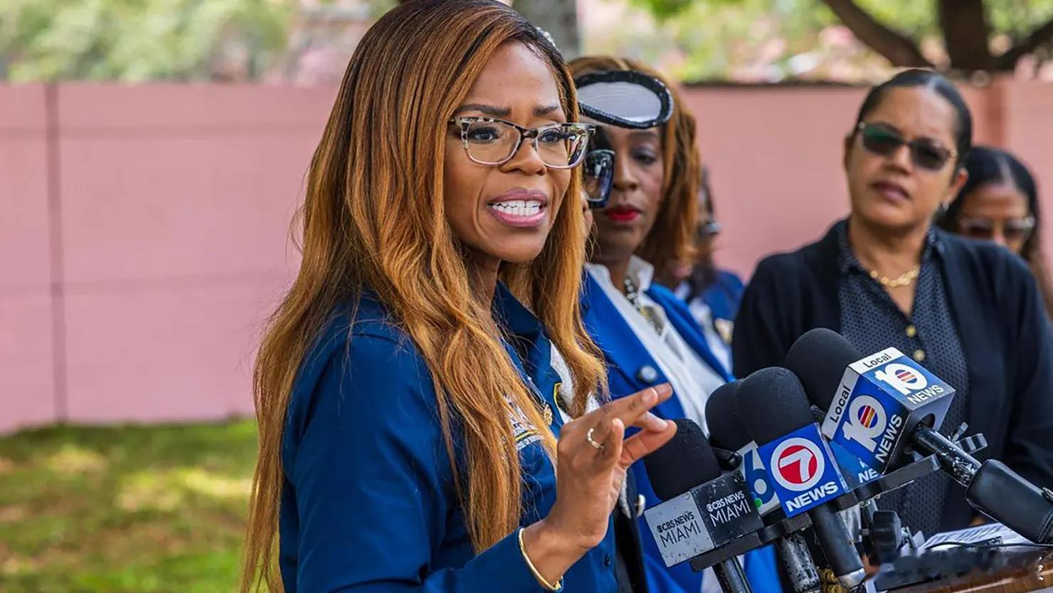 【美国众议员麦考密克辞职，这是本月第三位辞职的众议院议员】（CNBC）美国院道德