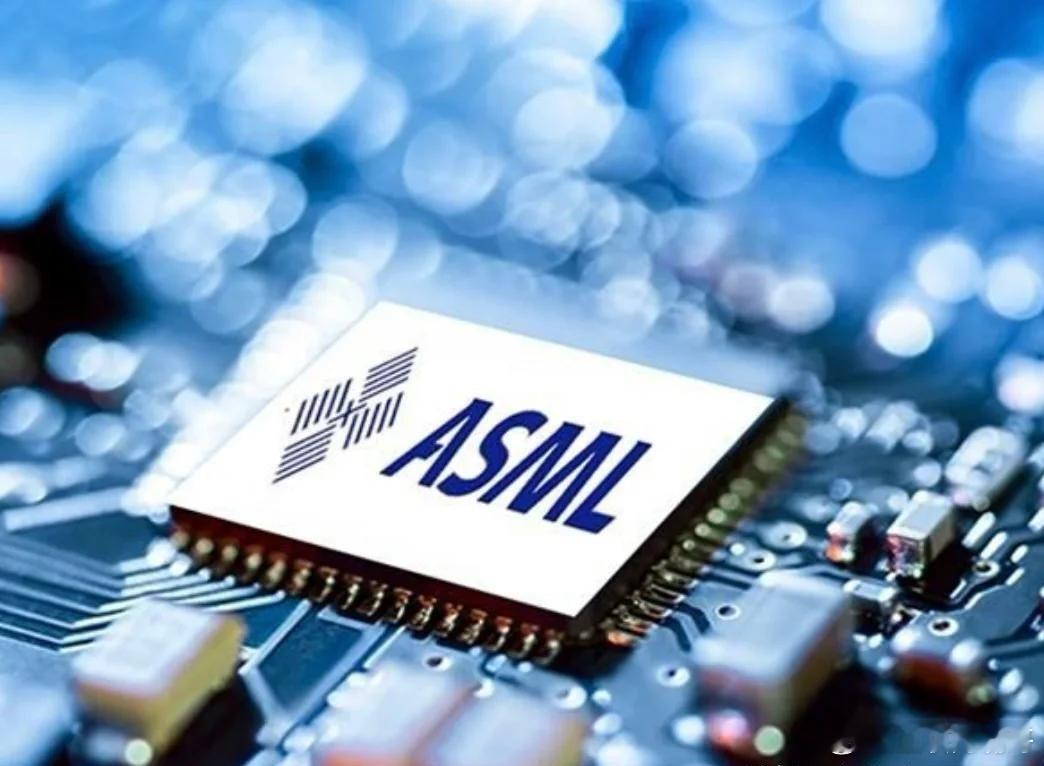 荷兰的阿斯麦还挺阴险的，其CEO称要让中国继续技术依赖！在最新专访中阿斯麦的CE