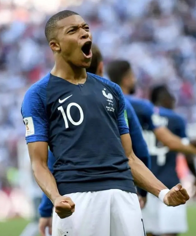 不出意外，美加墨世界杯若诞生新“球王”，以下6人最有可能加冕1、姆巴佩（法国