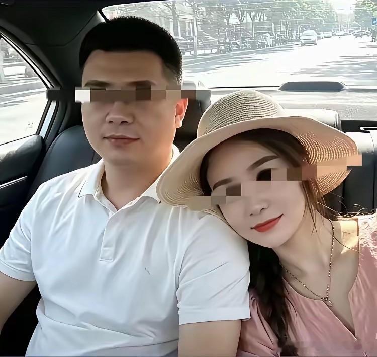 婚外胚胎案当中的男主唐明杰，你以为他是个出轨的渣男，其实人家是个大情种！当原配朱