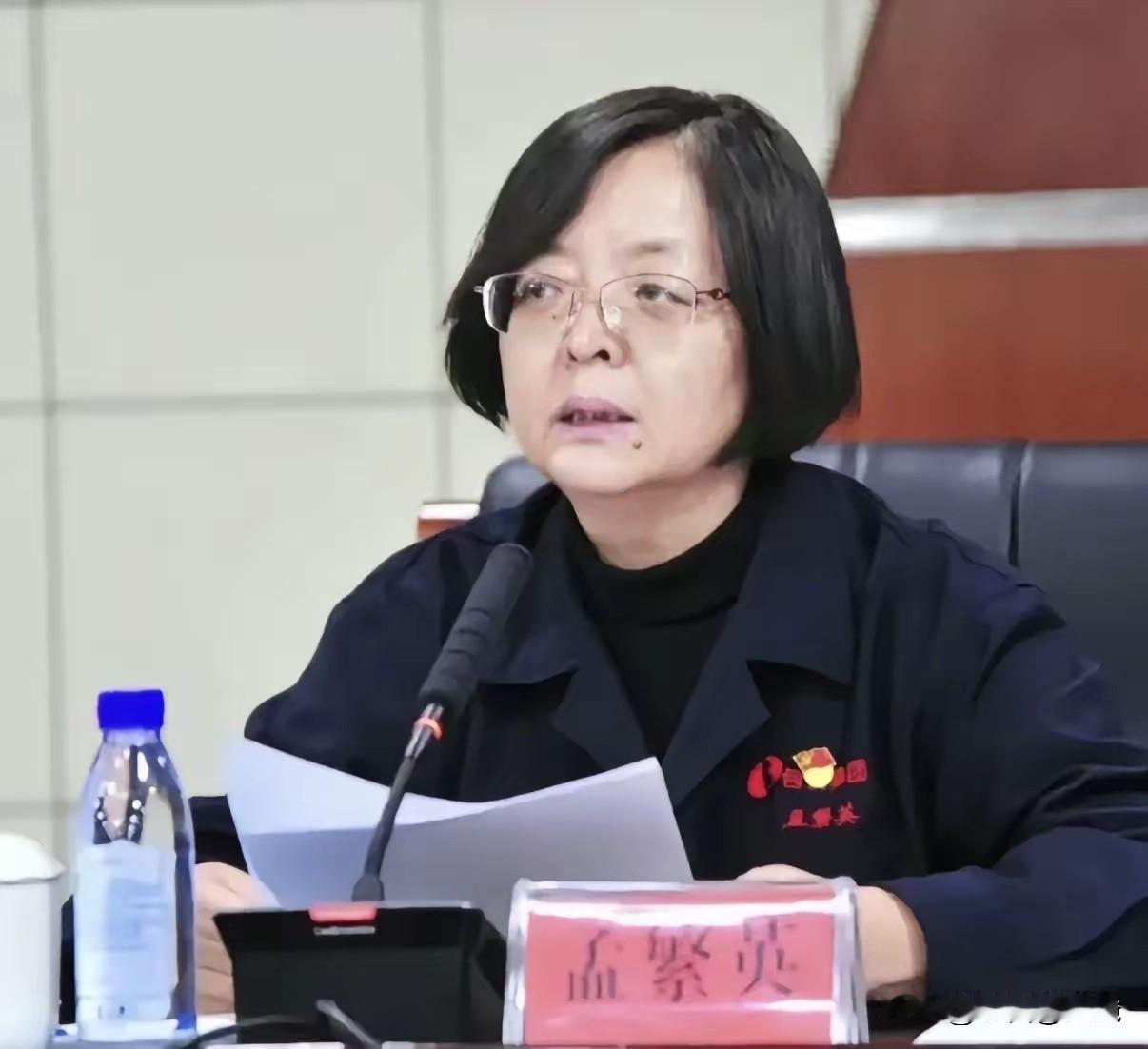 包钢这一出事儿，​把大家都震醒了！​顺藤摸瓜一查，这哪里是钢铁巨头，简直