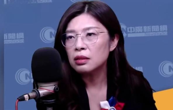 谁都没料到，围台军演里跳脚最凶的，竟然是郑丽文！现在台海直接从“有事才动”变成常