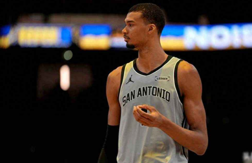 啊…文班的MVP悬了啊，别啊我真的怀疑这些记者不看球，文班什么表现，那个19