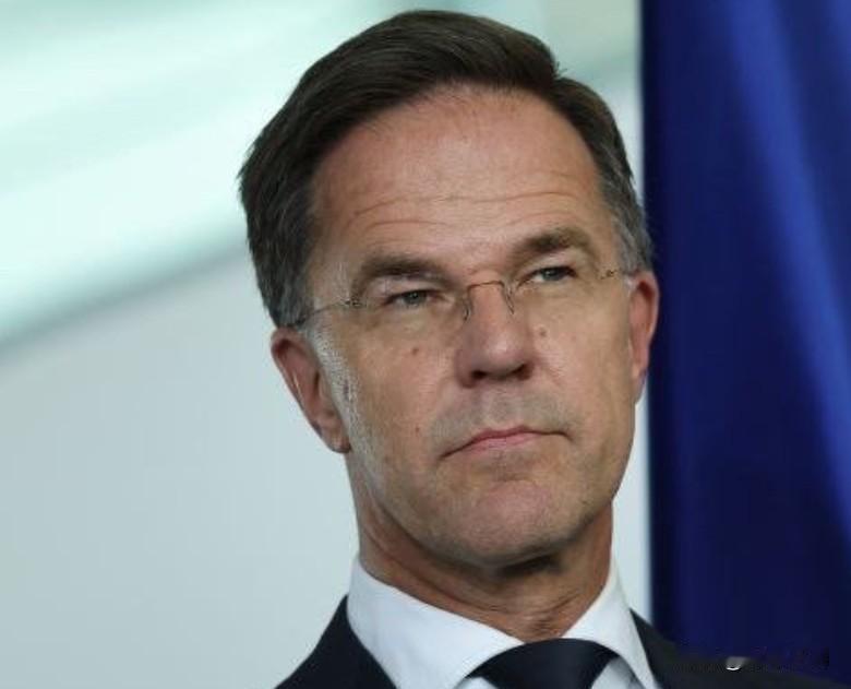 吕特称：欧盟无力按所需规模向乌克兰提供武器。北约秘书长表示，欧洲只是在