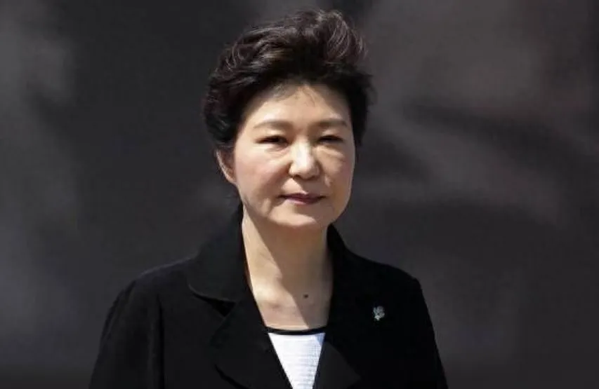 韩国“选举”将上演,朴槿惠罕见出山,中国收到特殊信号,不简单