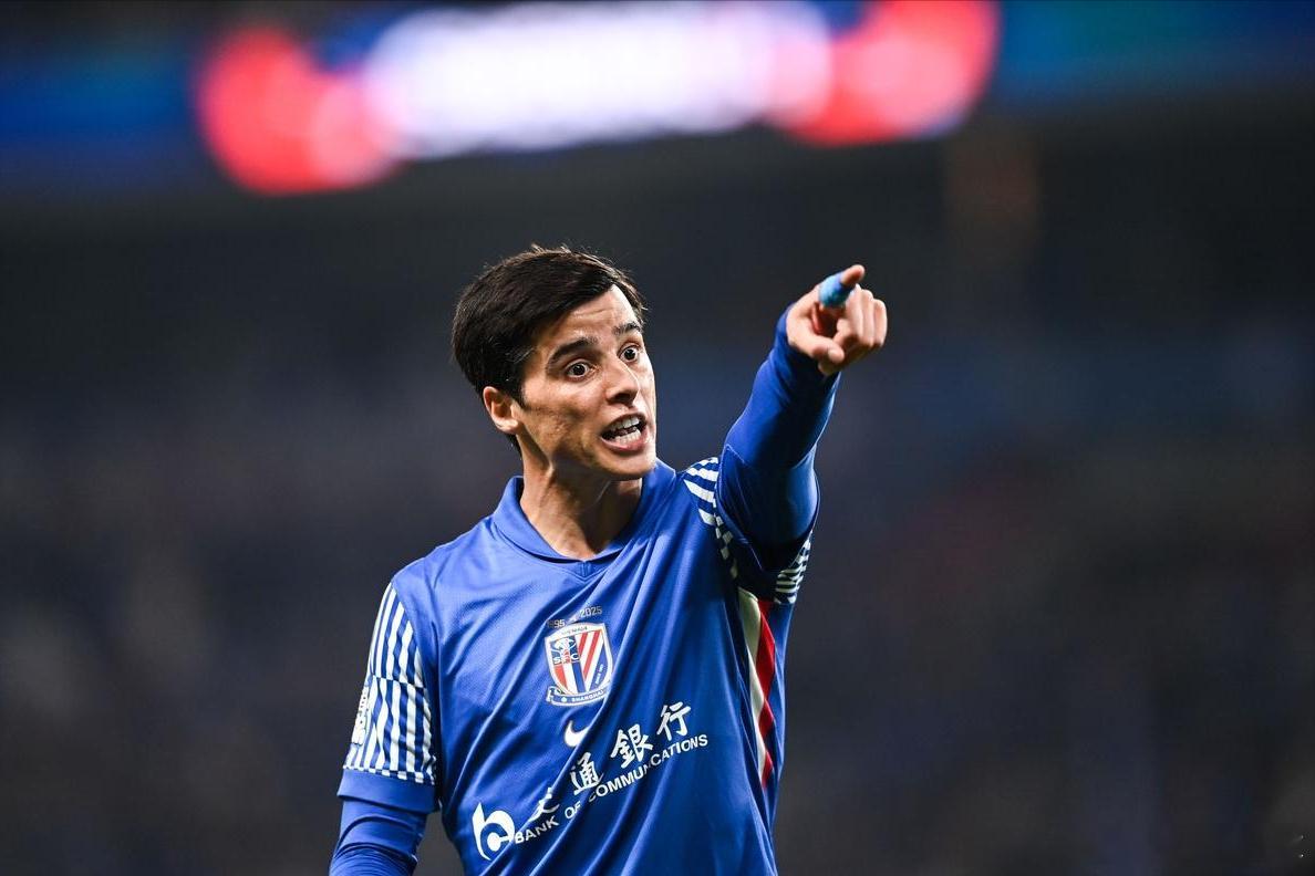 特谢拉应该得不到申花的续约合同，恐怕也没有中超球队想要他，并不是因为踢得差，而是