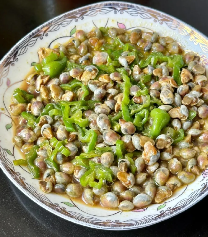 浙江这个是什么美食？有人能出来是说一下吗？