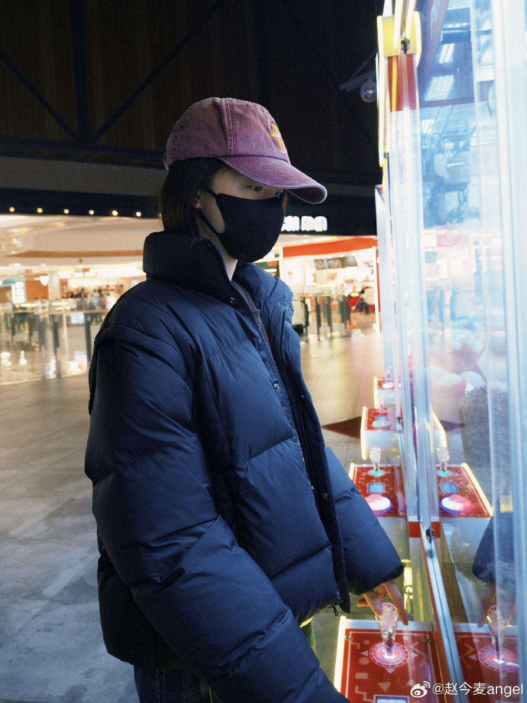 赵今麦元宵抓娃娃失败赵今麦抓娃娃结算画面赵今麦元宵抓娃娃结算画面赵今麦