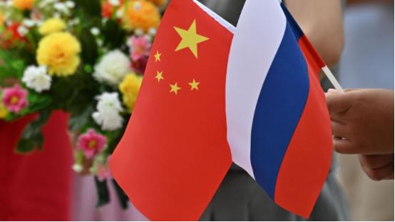 俄罗斯警告：中国不仅面临军事围攻，更有经济制裁、技术封锁等隐形威胁！未来国际挑战