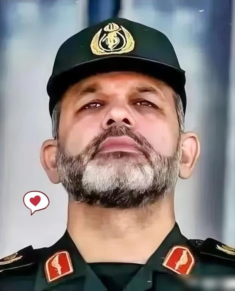 伊朗消息，4月9日，伊朗伊斯兰革命卫队陆军总司令穆罕默德·卡拉米在视察西部安全部