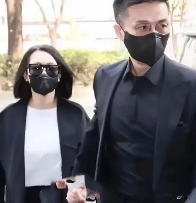 直到大S离开后才发现，才发现小S老公许雅均确实是不简单，即使再多的花边新闻，小S