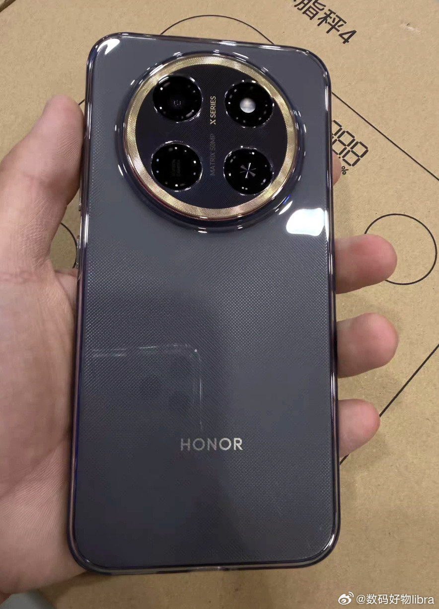 之前我有位果粉朋友，是出了名的“国产机偏见党”，总觉得除了iPhone...
