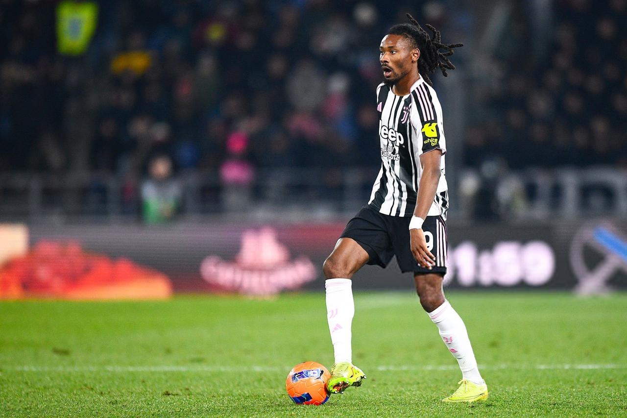 罗密欧：“尤文图斯绝不可能把图拉姆卖给国际米兰。虽然国米管理层确实很欣赏他，但对