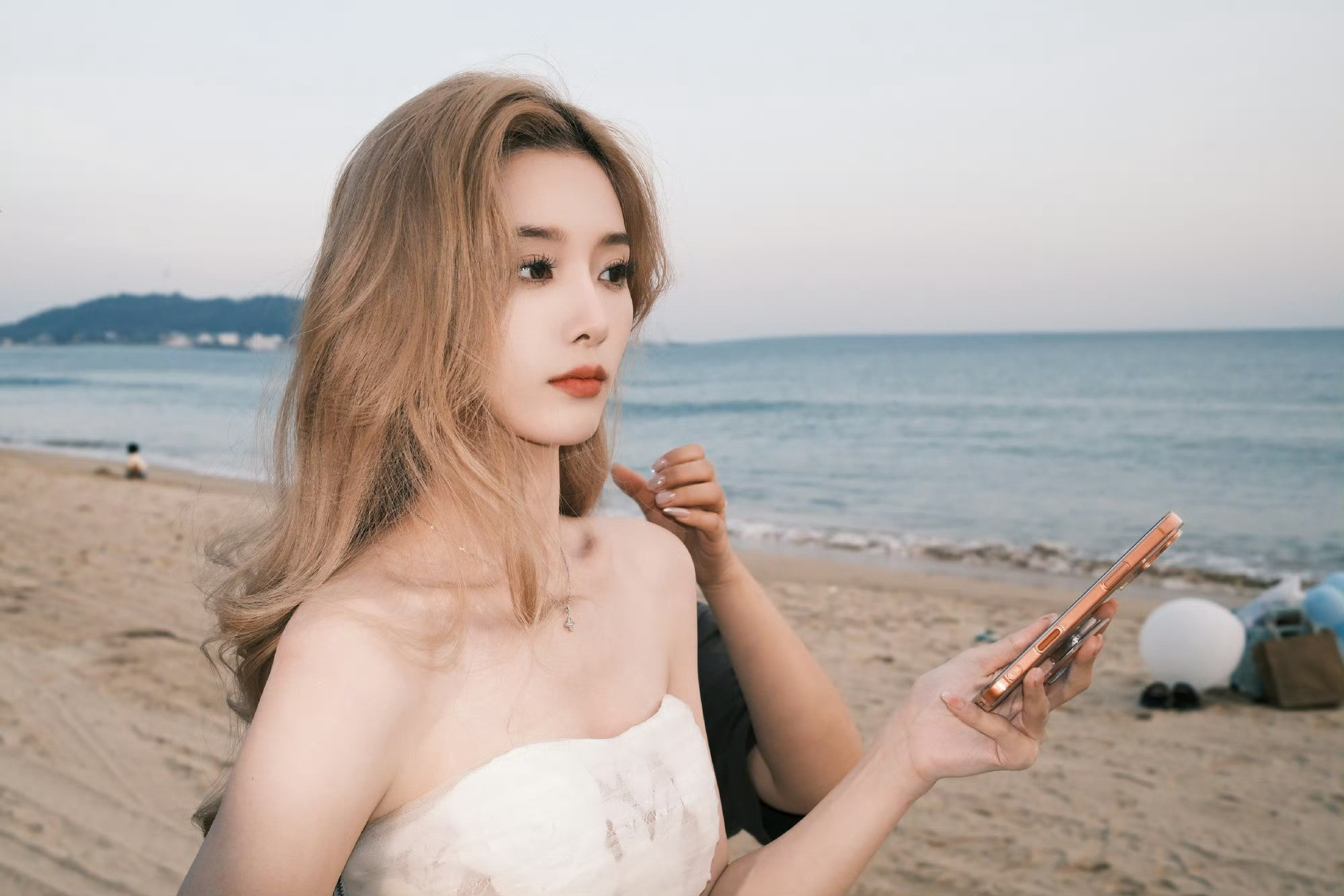 徐艺洋会一直被爱包围，永远幸福！新年快乐～