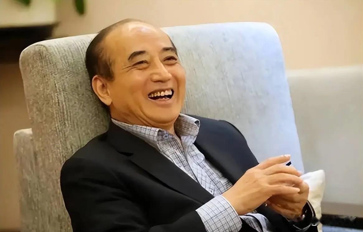 一个顾问虚职，王金平为何欣然接受？实则就三条原因。第一，稳坐“派系龙头”，保住