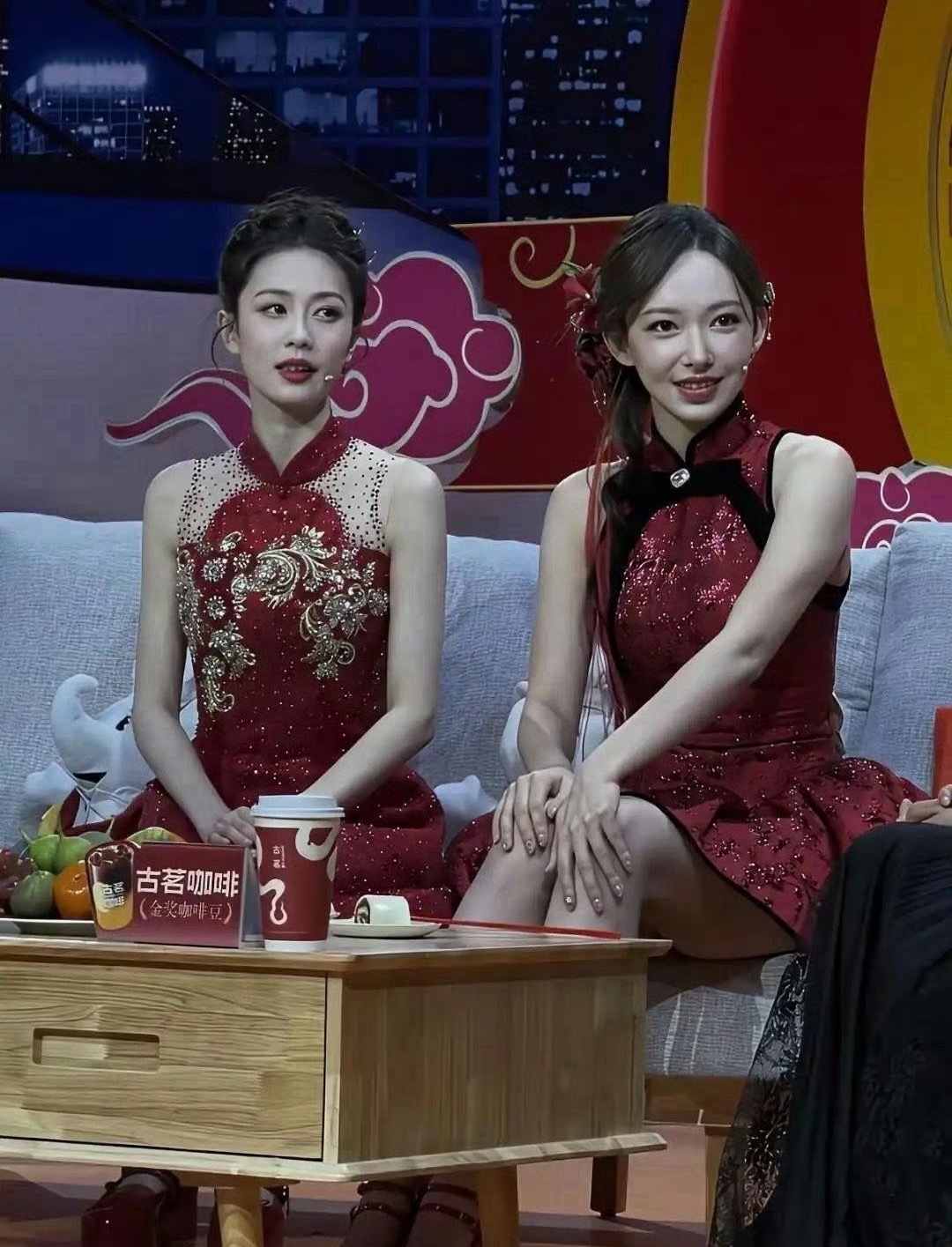 这才是女明星的腿，没有美颜，没有拉直