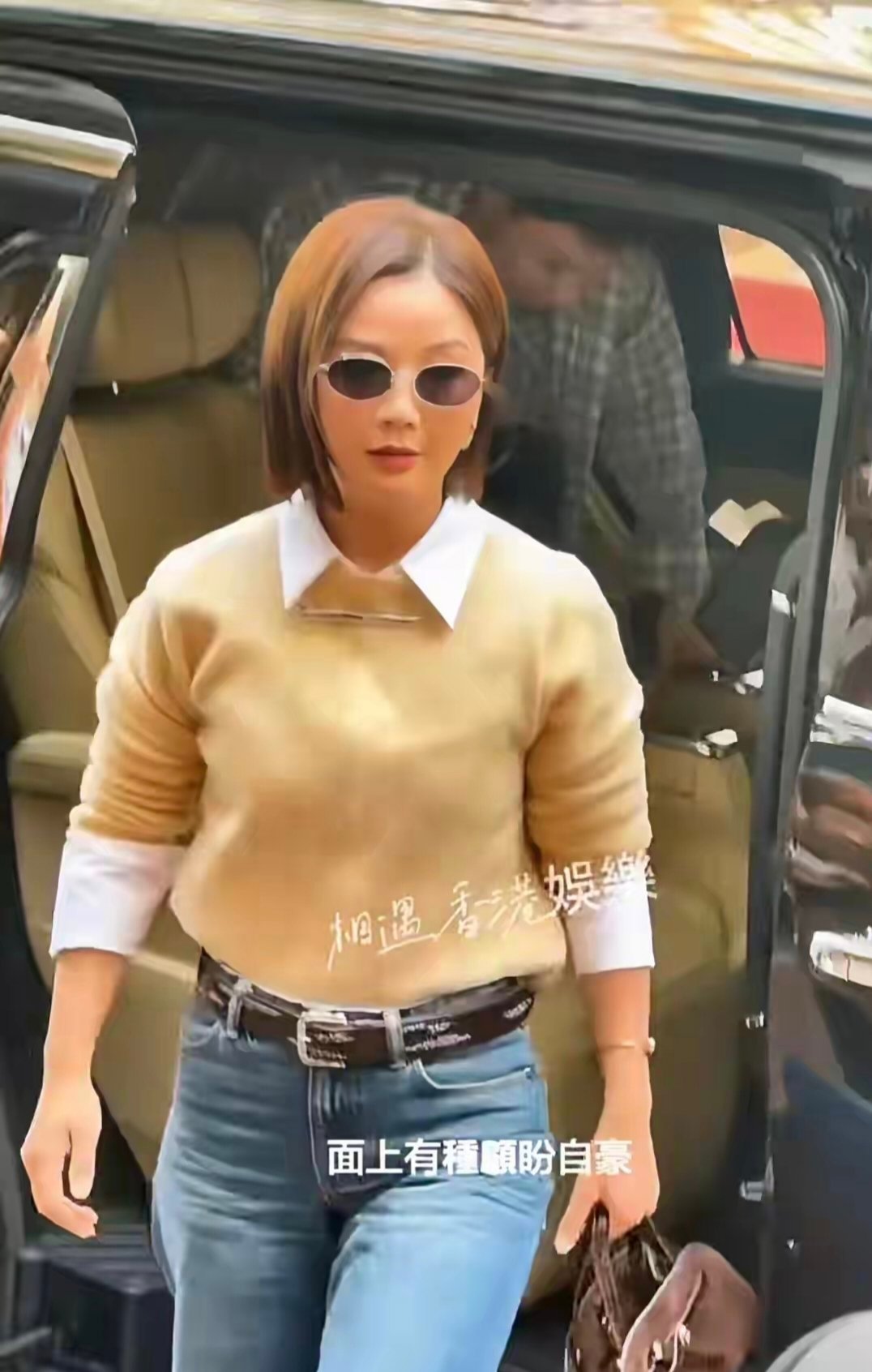 蔡卓妍线下身材发福，整个人圆润十足，看起来苍老了不少​​​