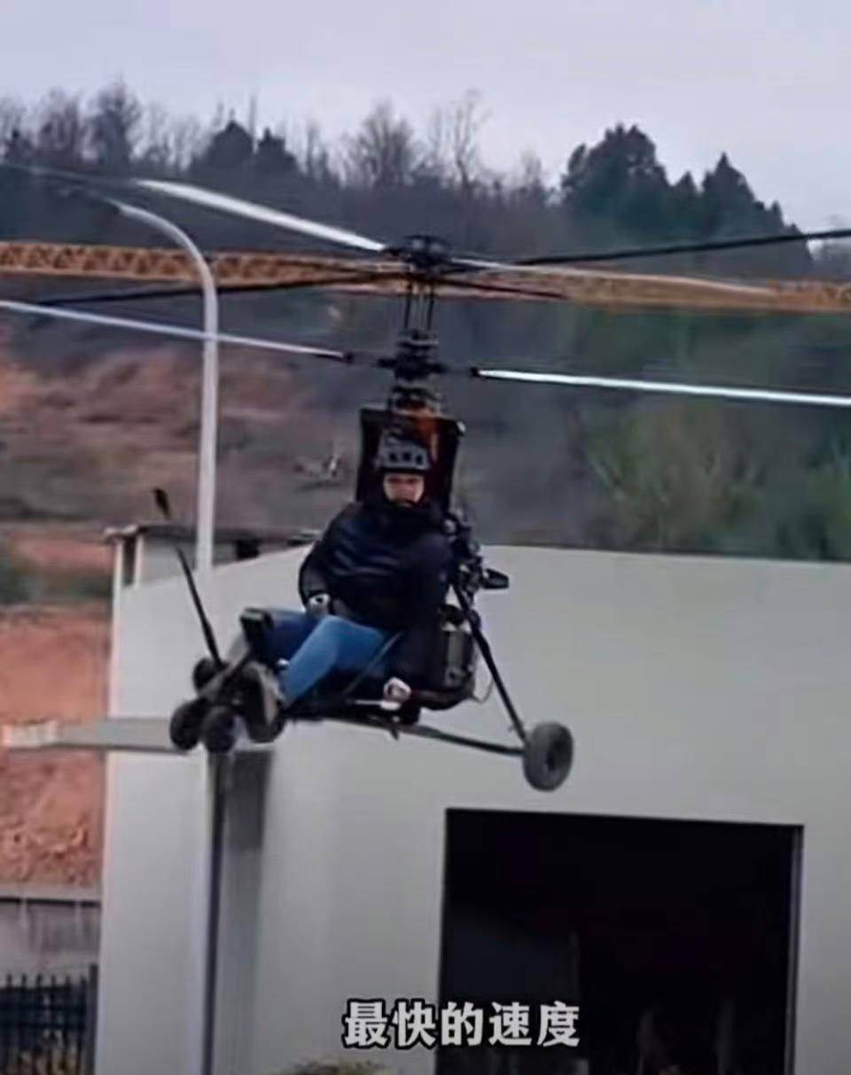 直播开飞机坠机身亡！网红“唐飞机”的疯狂操作，你还觉得刺激吗网红“唐飞机”直