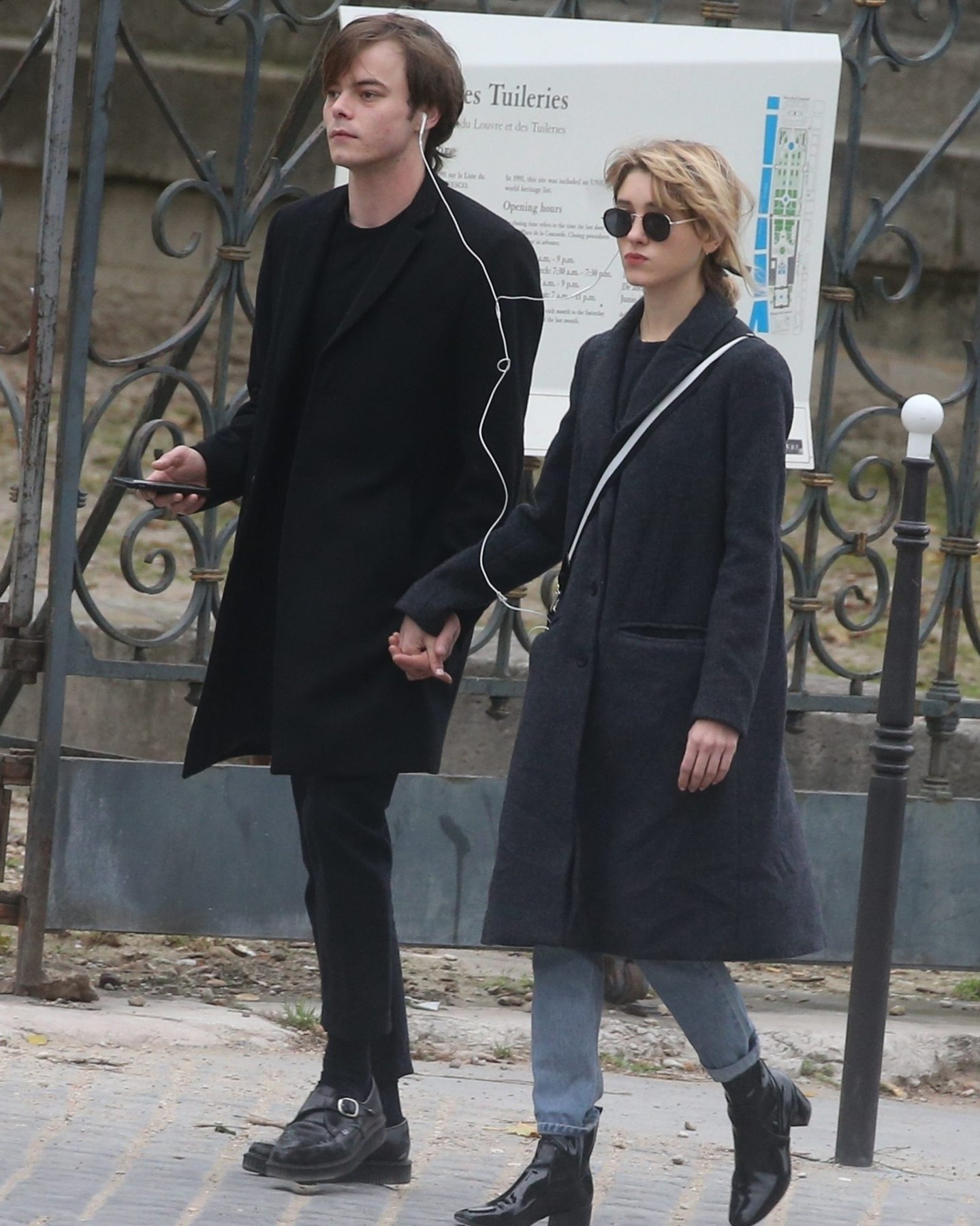 怪奇物语小情侣：查理·希顿x娜塔莉·戴尔