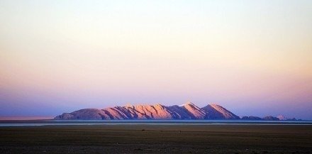 西藏阿里，纯净得恍若世外。