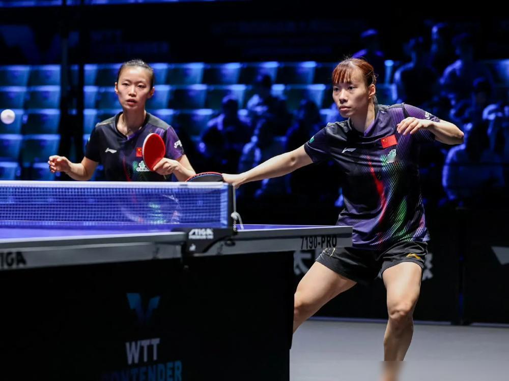 日本队女单五虎压境，我们只剩这一对女双独苗。结果第一局就被打了个4比11。你