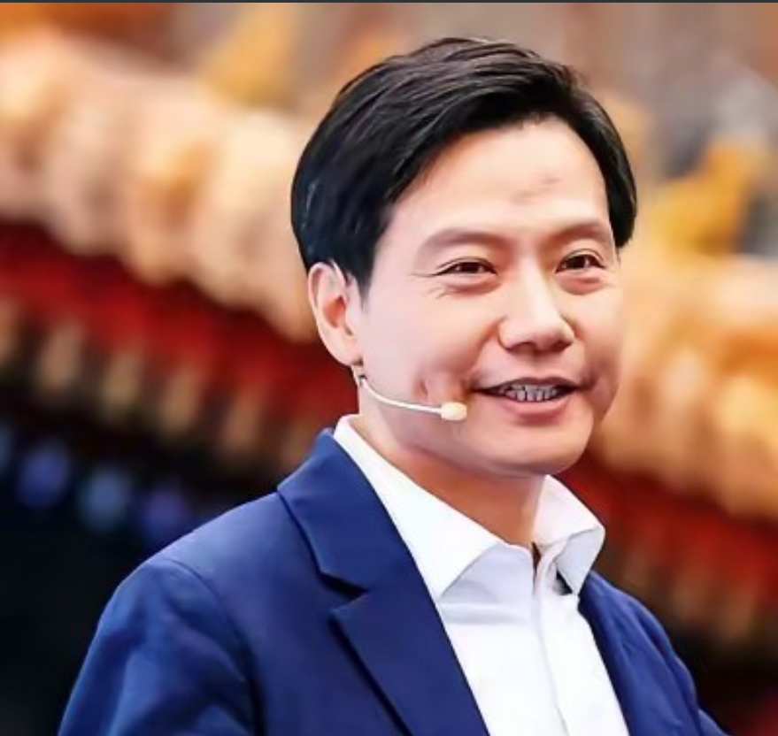 雷军真被神化过头了！他一句“轮毂最难造”听得我拳头都硬了——这跟把用户当傻子有啥