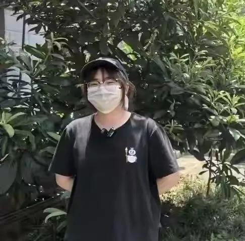 全网刷屏！17岁女孩公厕捡到2万现金，无监控无人知果断报警！父亲一番话，打脸所有