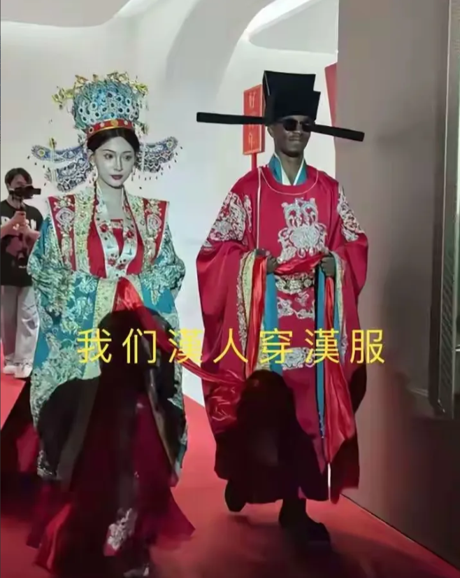 一女子说中国男人对黑人男子有偏见，她说:嫁给黑人男子的女生大部分都很幸福，因为黑