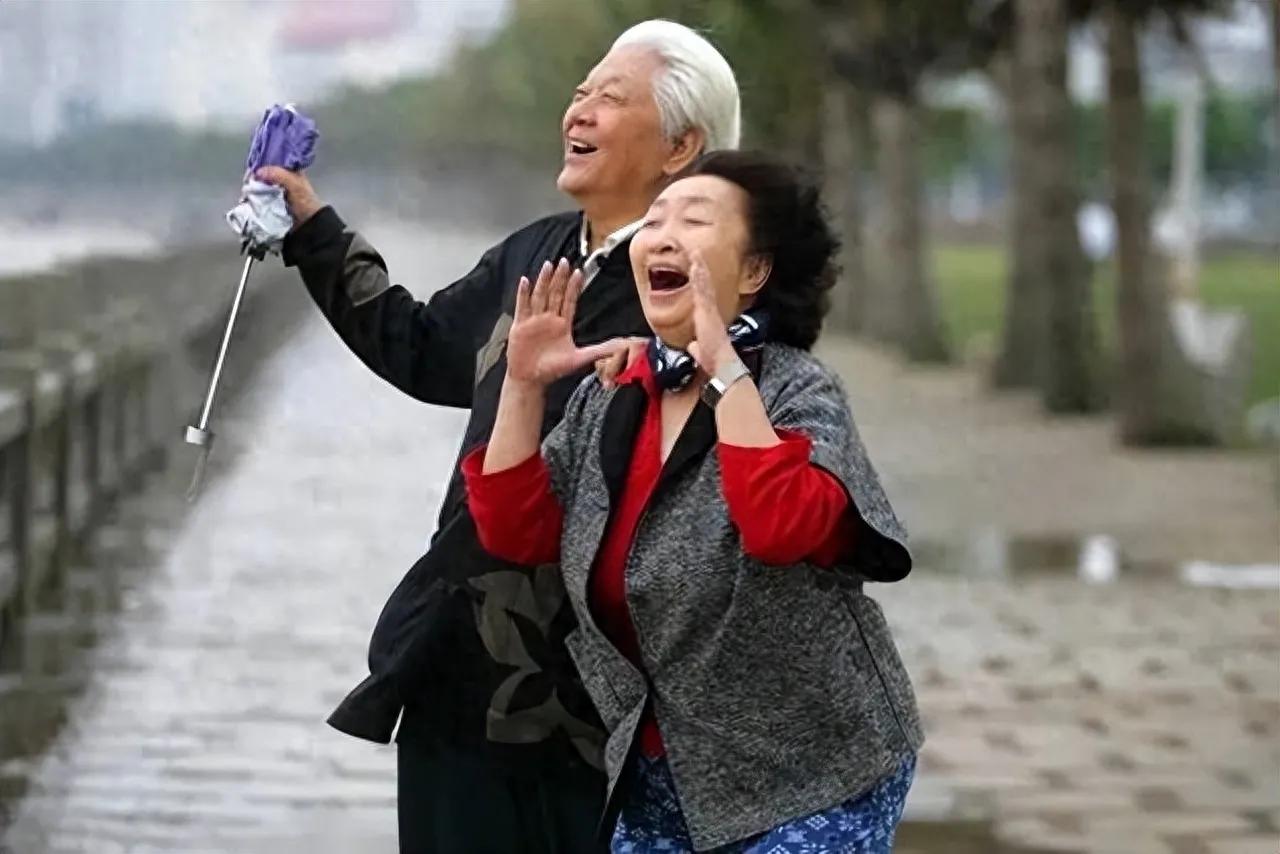 60岁后养老，啥最靠谱？答案很扎心，但很真实人到60岁，养老不再是遥远的规