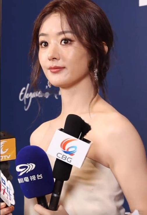 终于弄不了，为什么赵丽颖不去参加《酱园弄》发布会，而杨幂次次不落下的原因了！