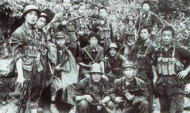 1979年那一仗确实是把我们打醒了，所有的装备都验证了一下，首先部队要装备钢盔，