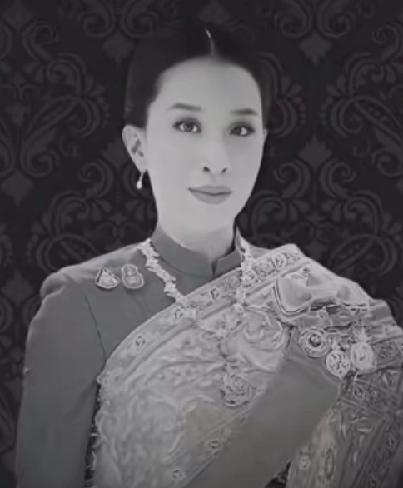 泰国长公主帕查拉去世，年仅47岁，最大遗憾一生未婚，作为一个女人，没有丈夫、没有
