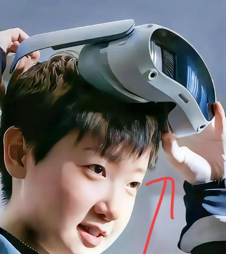 我问我老公：曼昱重庆赛退赛是不是伤得挺重？我老公说：医疗队检查完说是得休
