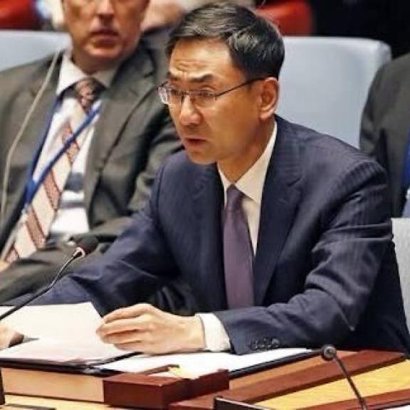 这一次，中美连“演一下”都懒得演了。在联合国这个本该讲规则、讲程序、讲克制的