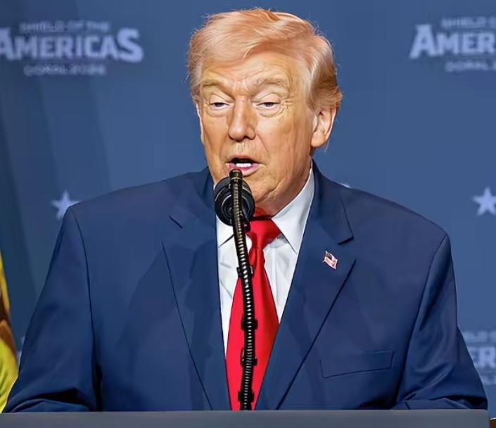 特朗普又喷韩国：养你们有屁用？4.5万美军替你挡枪，你连个海峡都不肯守？特朗