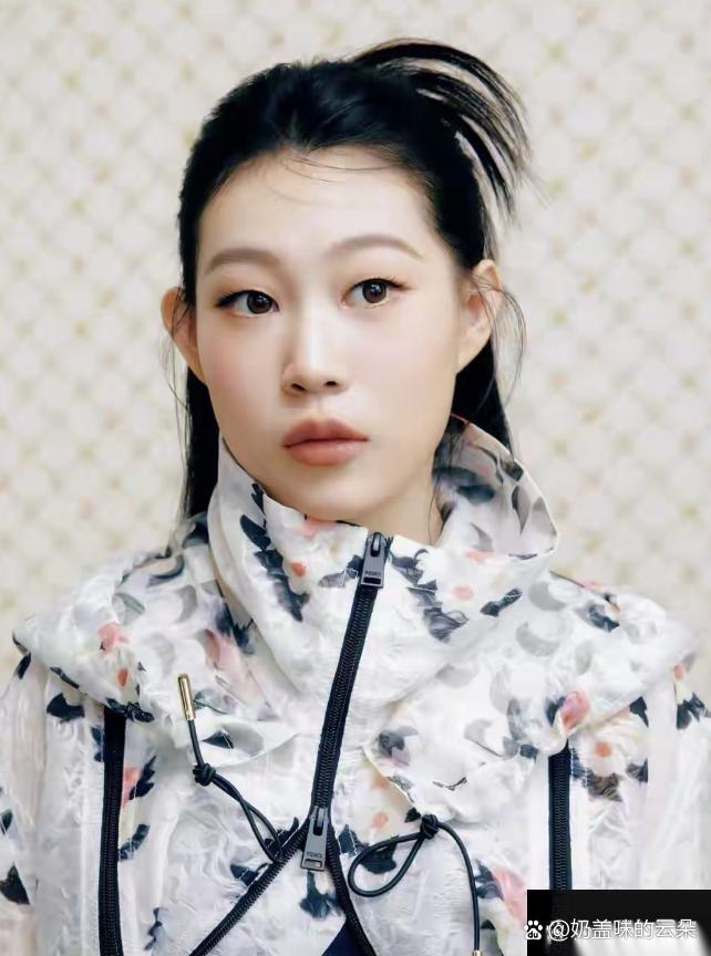 小沈阳闺女又上时尚杂志了，评论区都讲一般，可沈佳润长得也不难看呀，好多人就是眼红