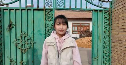 小英雄！13岁女孩冰窟救童获多项荣誉13岁女孩冰窟勇救4岁男童，获万元