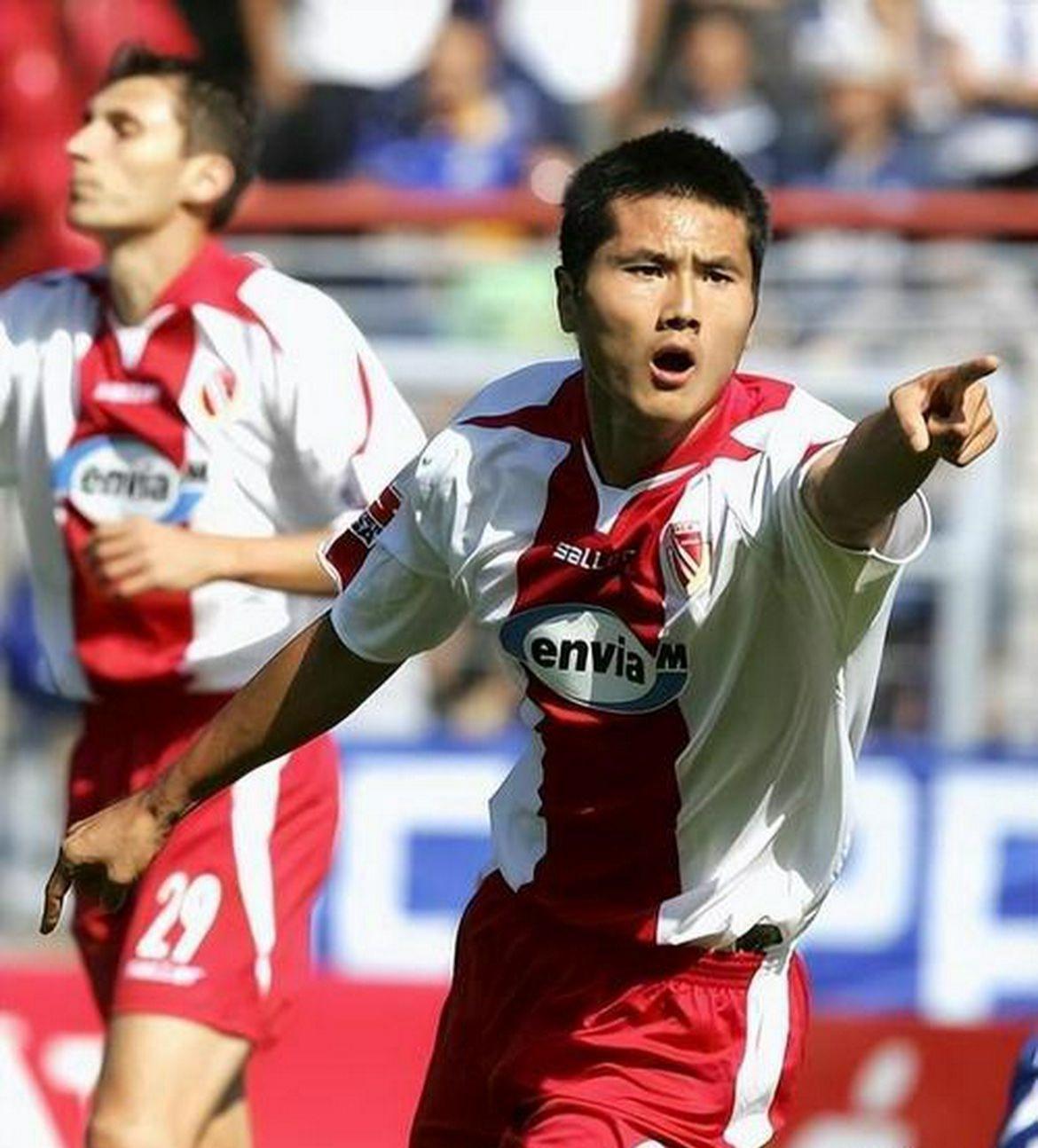 中国足坛正式进入+1时代！中国足协正式官宣邵佳一成为国足主教练，邵佳一也成为国