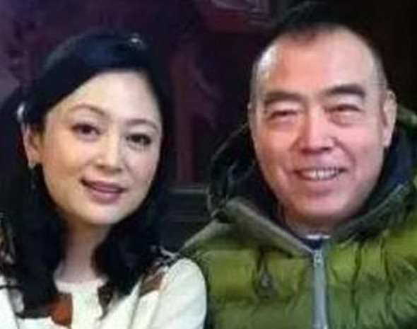 有一回，陈红突然问陈凯歌：“要是我嫁给别人，还一直当演员，会咋样？会不会比现在还