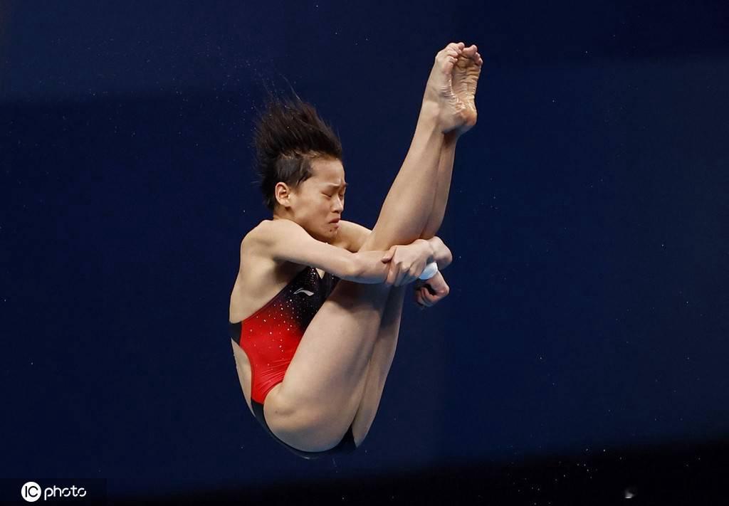 竞技体育真的太残酷了🥺一茬接一茬的新人冒出来，年龄到了、身体状态不在巅峰，位置