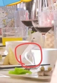 鹅厂ceo孙忠怀也去了《逐玉》庆功宴现场，他基本只去独播剧庆功宴，《逐玉》只是个