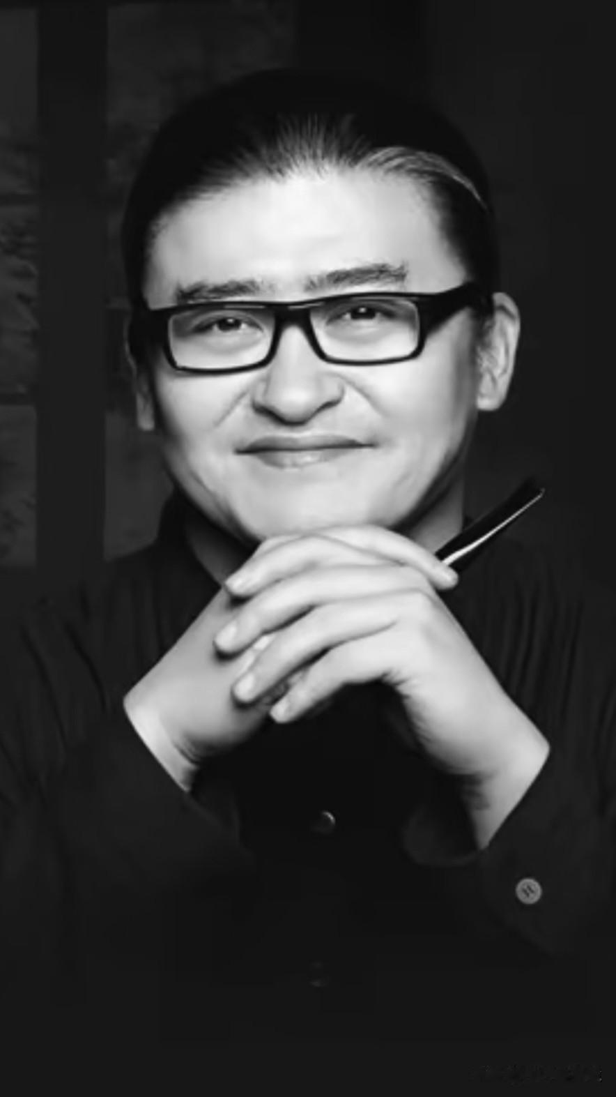 刘欢走了，但很多人记错了一件事：他不是“歌手兼职”，大学老师才是铁饭碗别只记