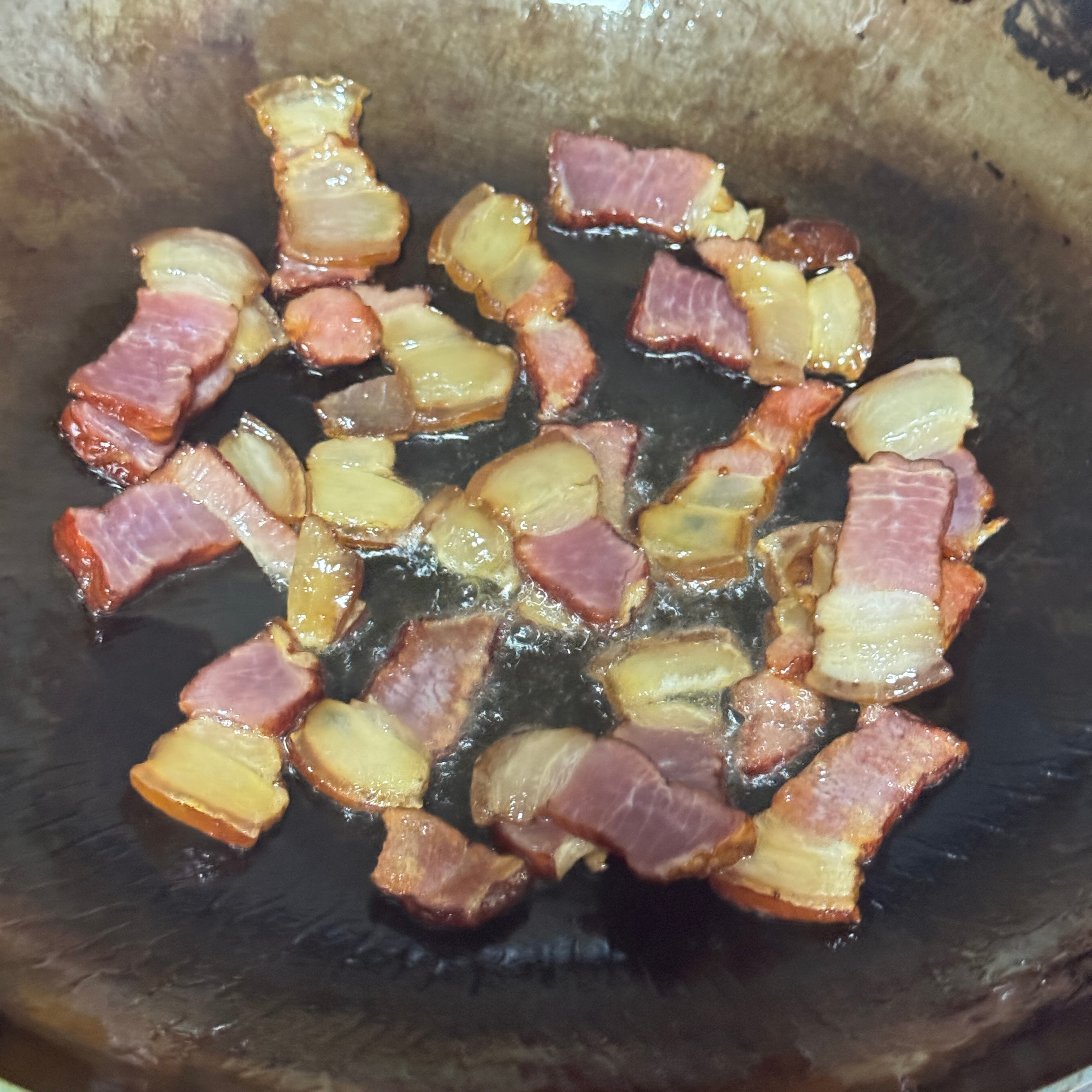 今天吃腊肉拌折耳根