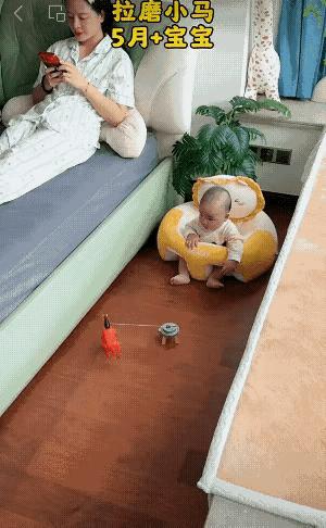 这玩具，挺好玩的。