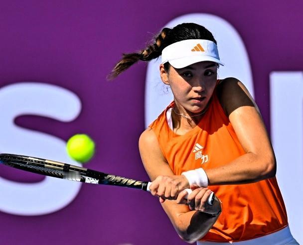 WTA500斯特拉斯堡站首轮，王欣瑜以3-6，6-7(4)的比分，0-2不敌布