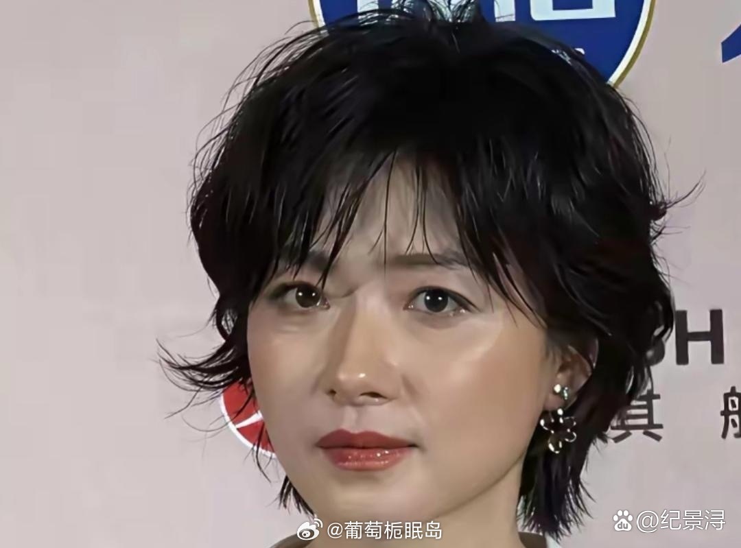 万茜没﻿开美⁠颜⁠，也没﻿﻿加滤镜，这⁠‏‎就﻿﻿是她﻿‎最真实‎的‏样⁠子。