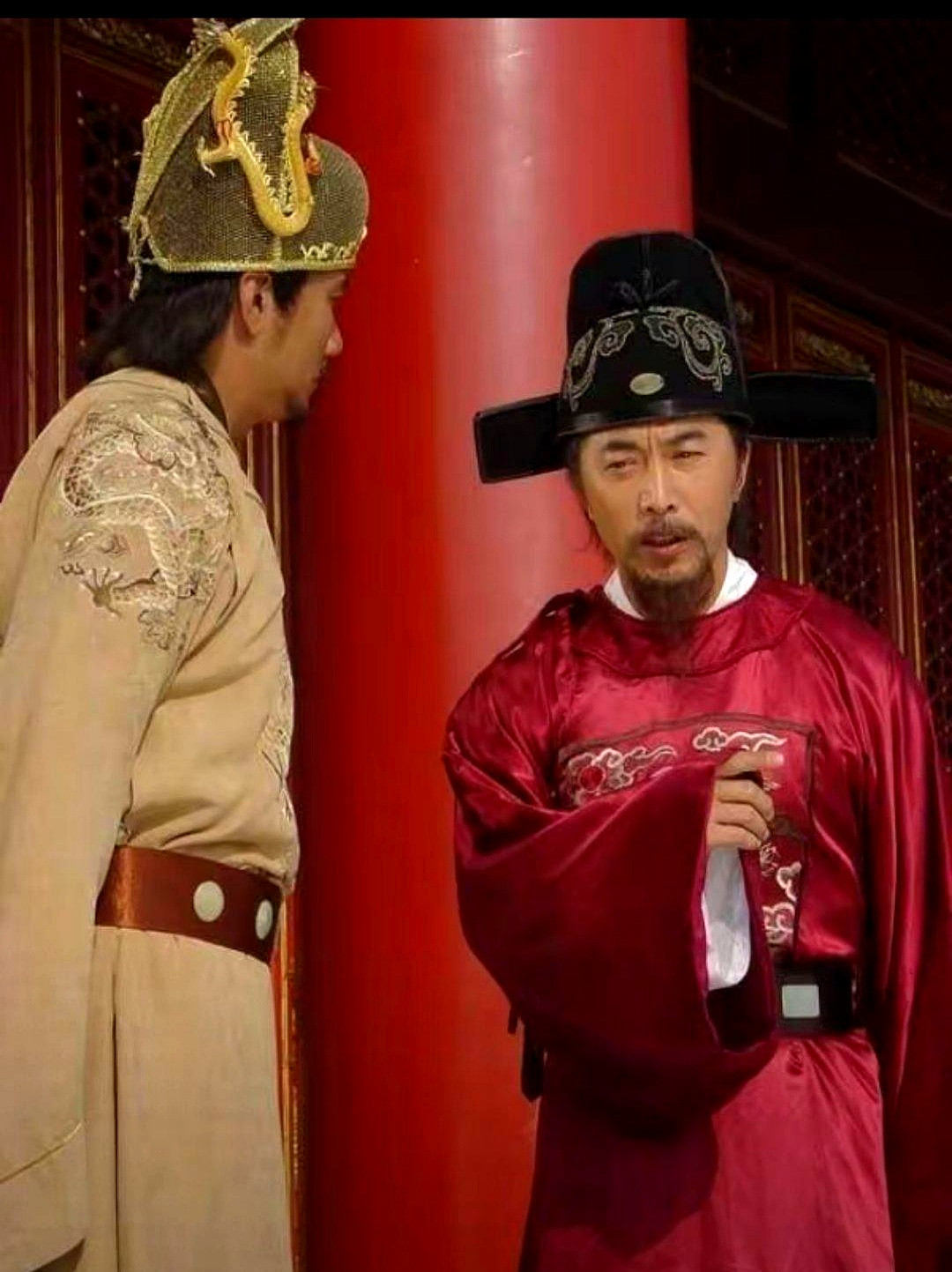 科举，古代的“高考”。刘家五代，五位进士，这概率，买彩票都未必中！重点是，还不是