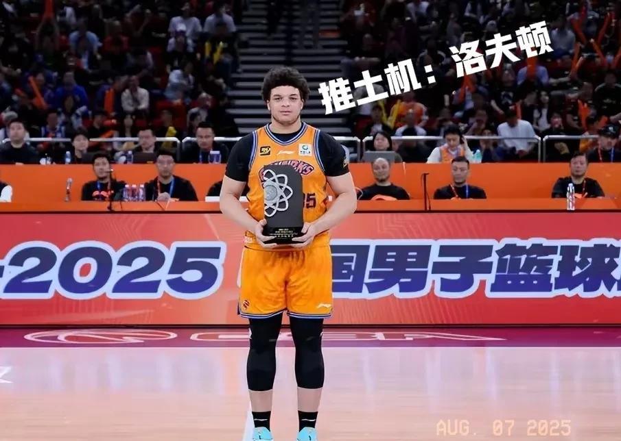 果然如此被我猜到了有钱的俱乐部就是压倒民营俱乐部的最后一根稻草！CBA有钱