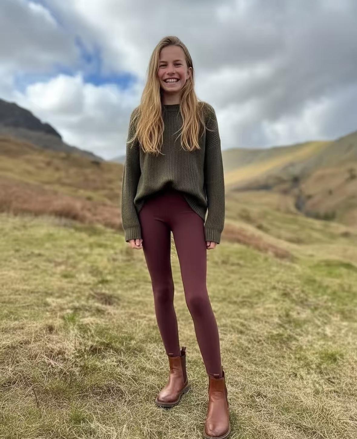 真是没有想到，这是夏洛特公主！时间过得好快，才10岁竟已大变样，简直就是女版