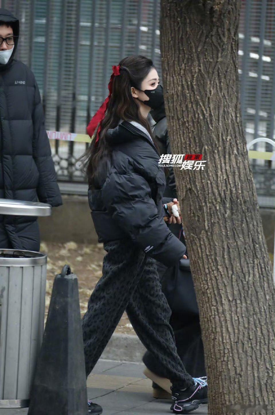 白鹿春晚联排公主头造型啊啊好漂亮好期待今年的公主白鹿